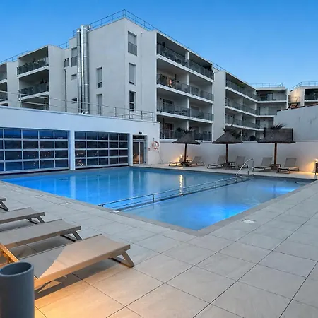 De Prestige En Bord De Apartment